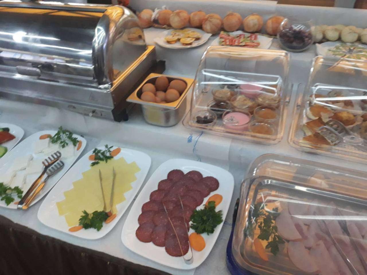 Elate Plaza Hotel Szófia Kültér fotó