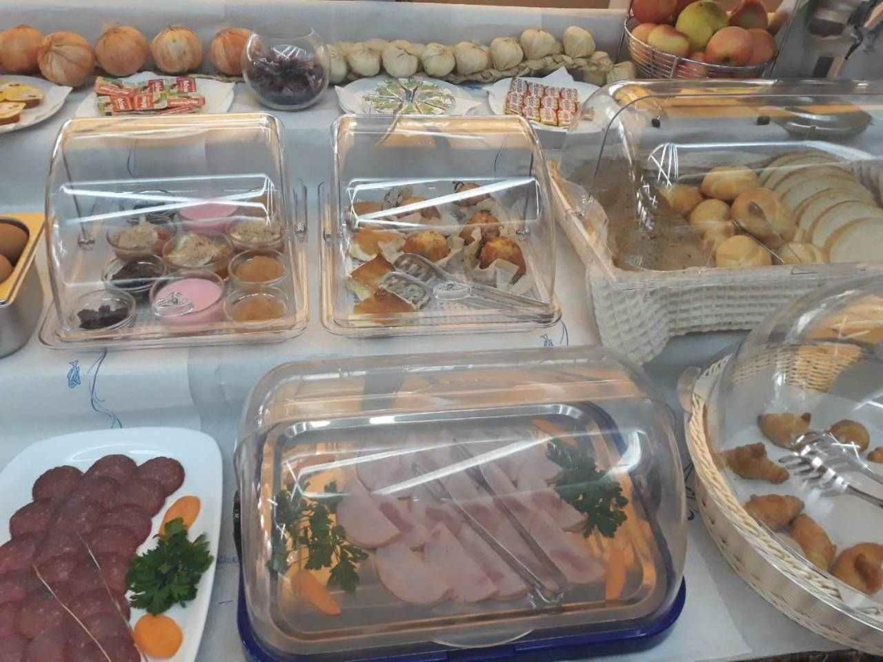 Elate Plaza Hotel Szófia Kültér fotó