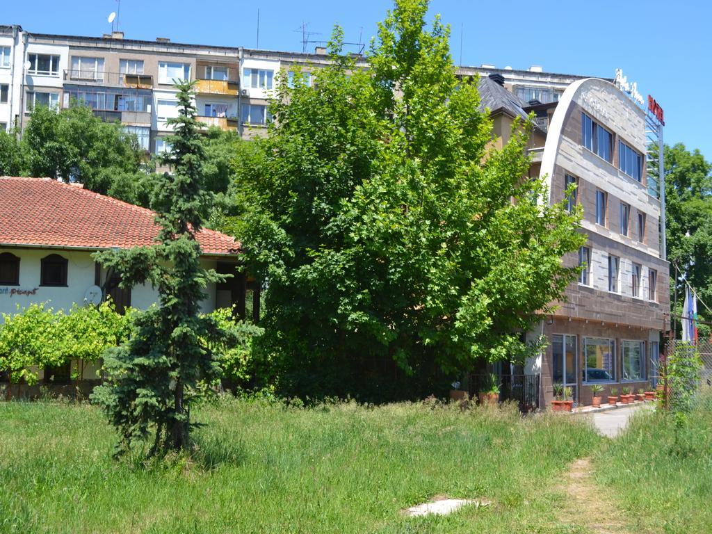 Elate Plaza Hotel Szófia Kültér fotó