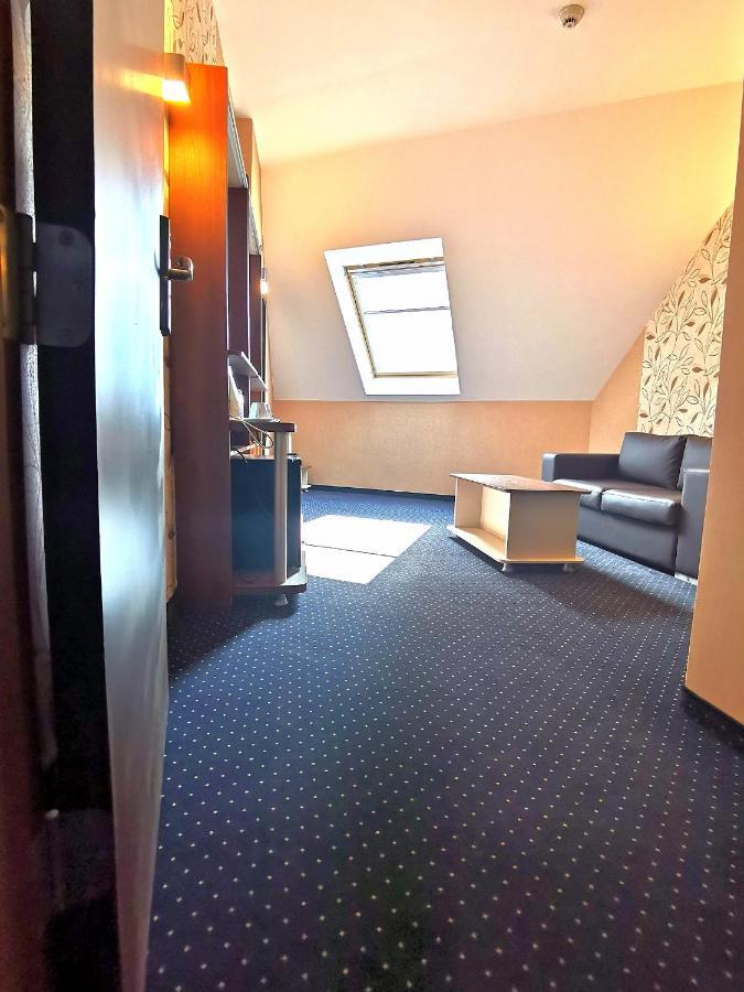 Elate Plaza Hotel Szófia Kültér fotó