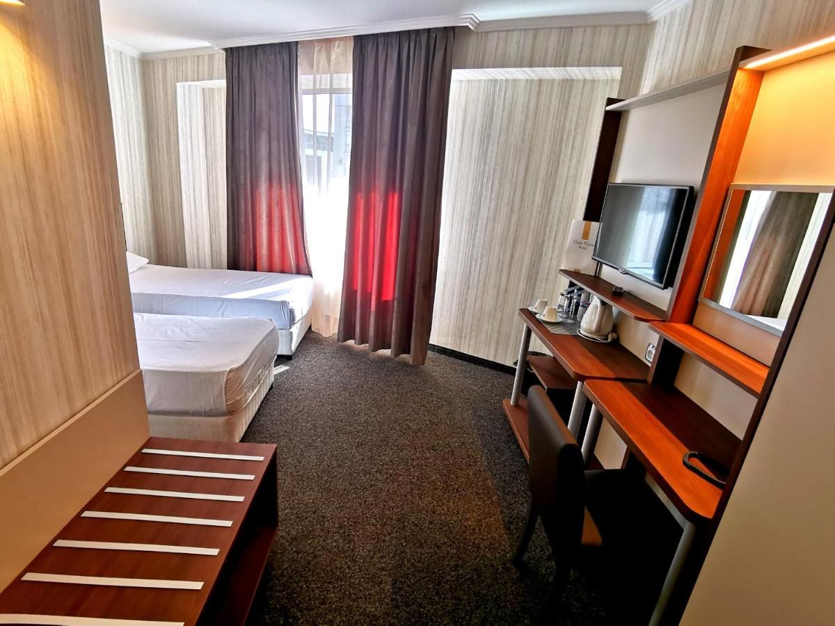 Elate Plaza Hotel Szófia Kültér fotó