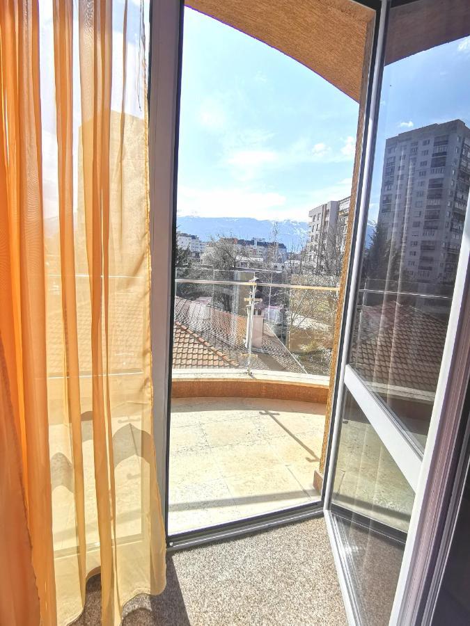 Elate Plaza Hotel Szófia Kültér fotó
